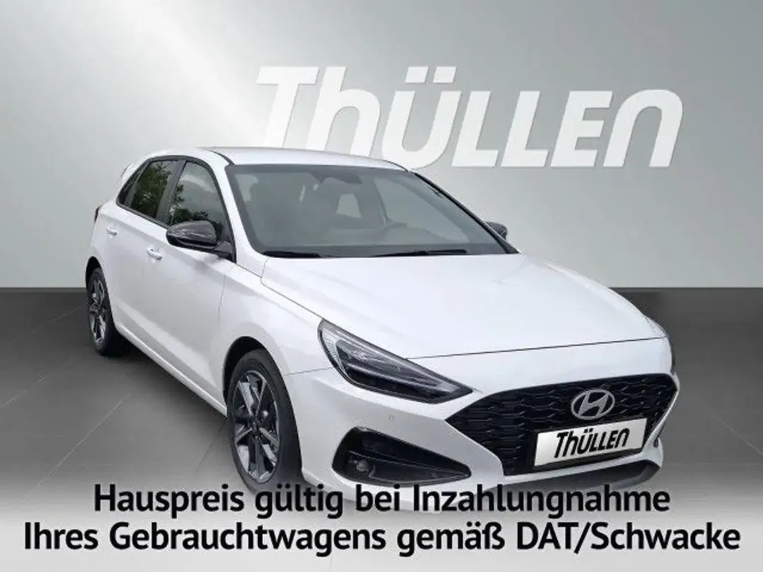 Hyundai i30 - Thumbnail 1