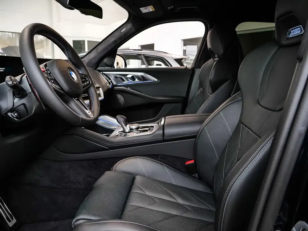 BMW XM - Thumbnail 6