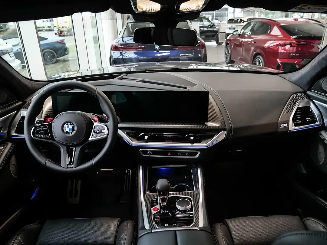 BMW XM - Thumbnail 9