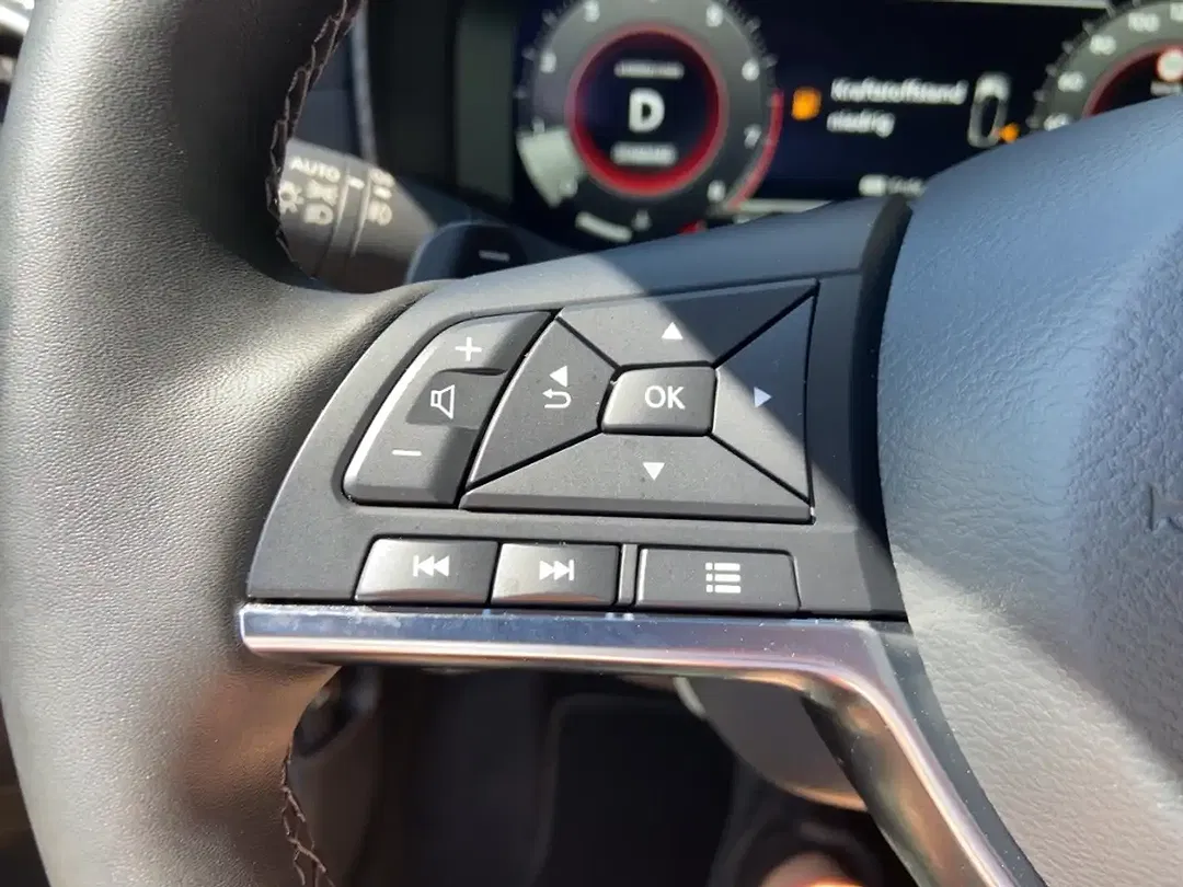 Nissan Juke - Thumbnail 9