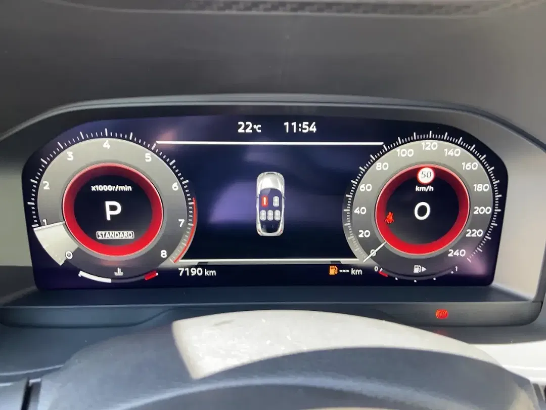 Nissan Juke - Thumbnail 8