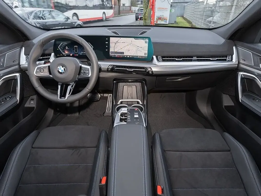BMW X2 - Thumbnail 10