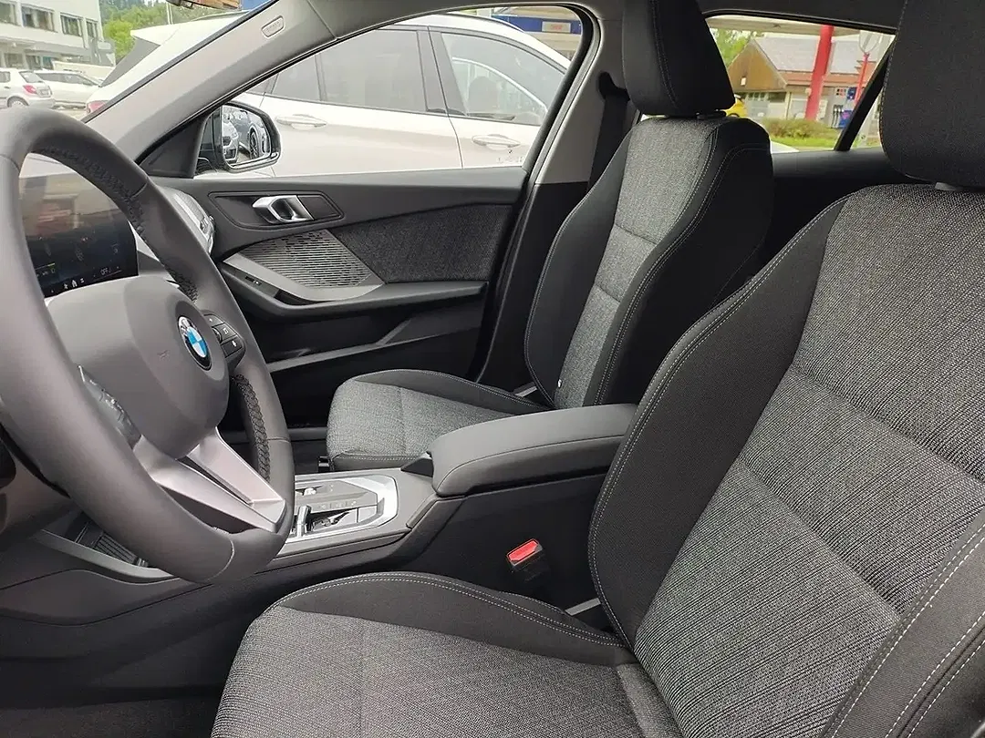 BMW 118 - Thumbnail 10