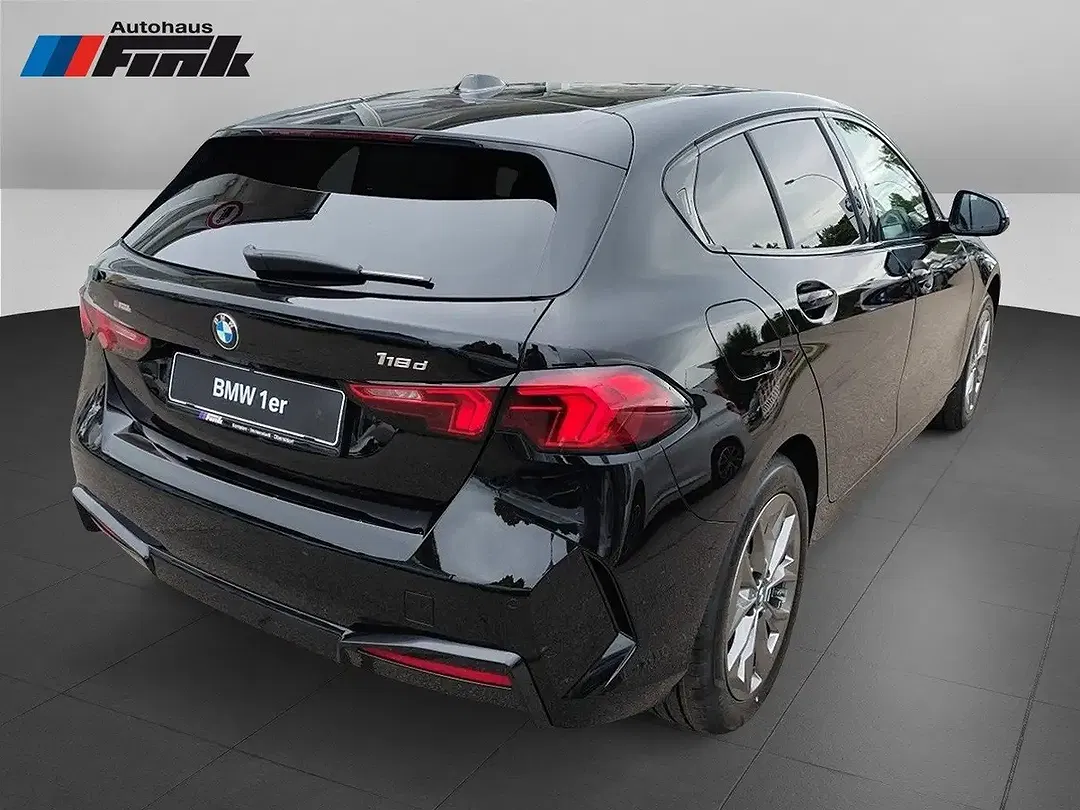 BMW 118 - Thumbnail 6