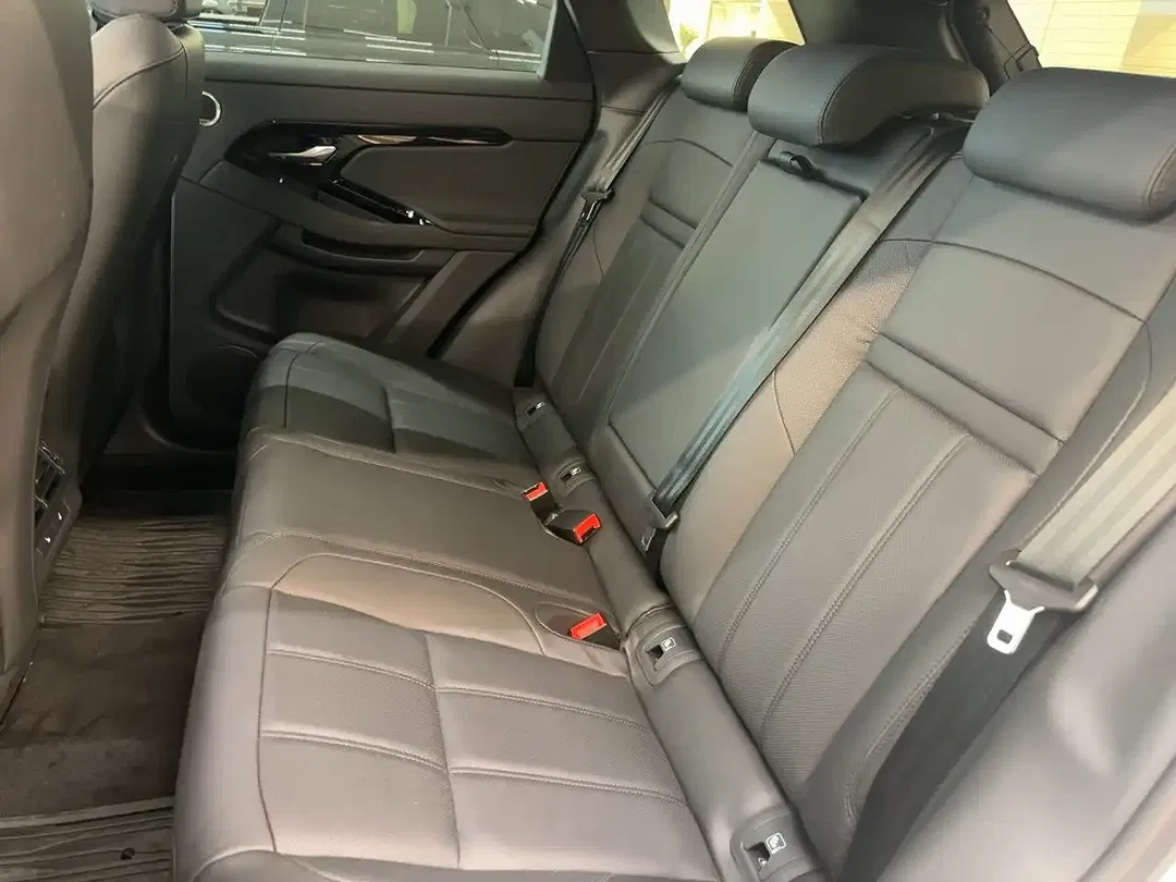 Land Rover Range Rover Evoque - Thumbnail 9