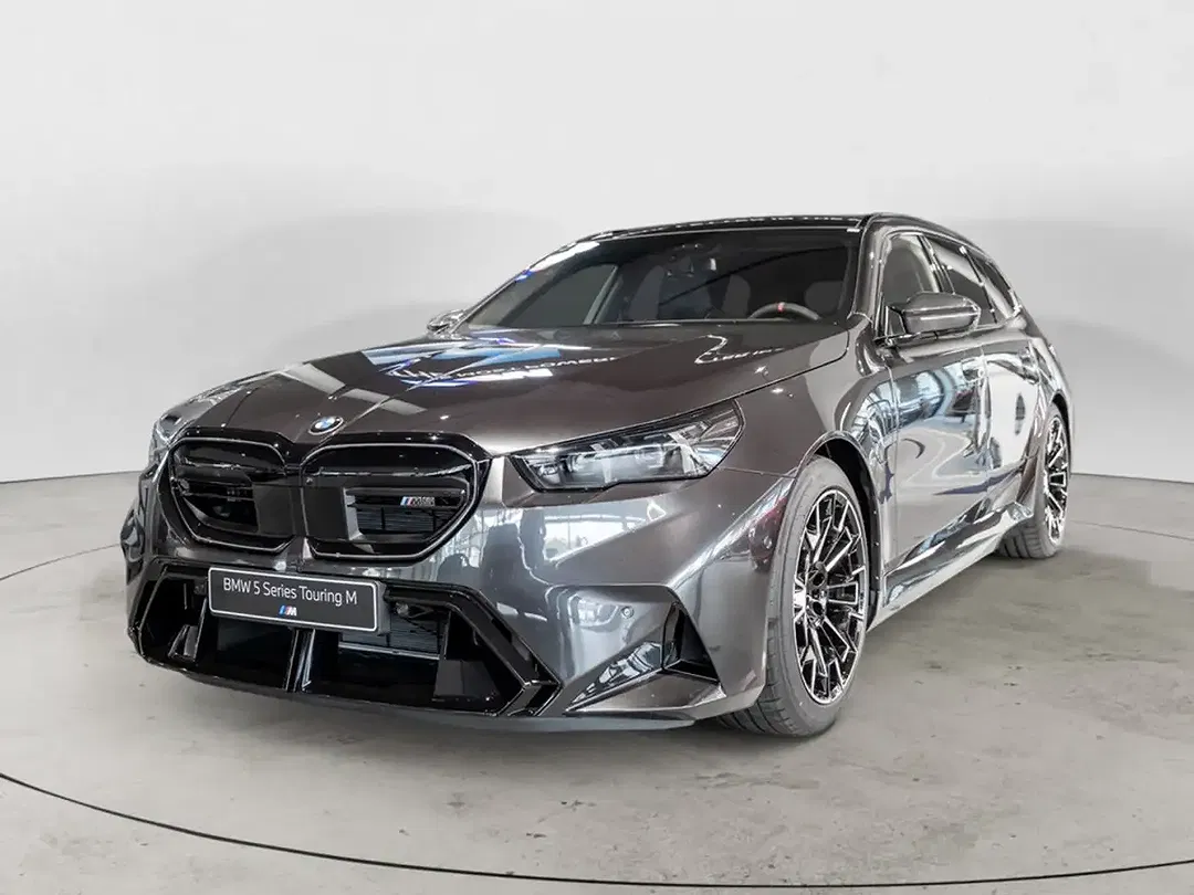 BMW M5 Touring - foto 1