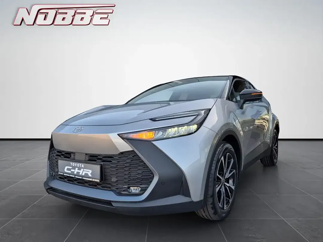 Toyota C-HR - Thumbnail 1
