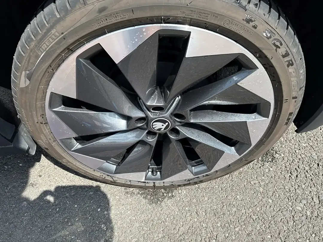 Skoda Elroq - Thumbnail 14