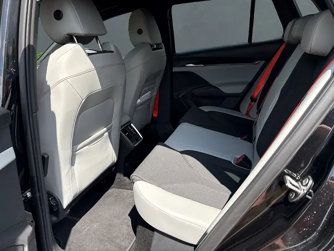 Skoda Elroq - Thumbnail 6