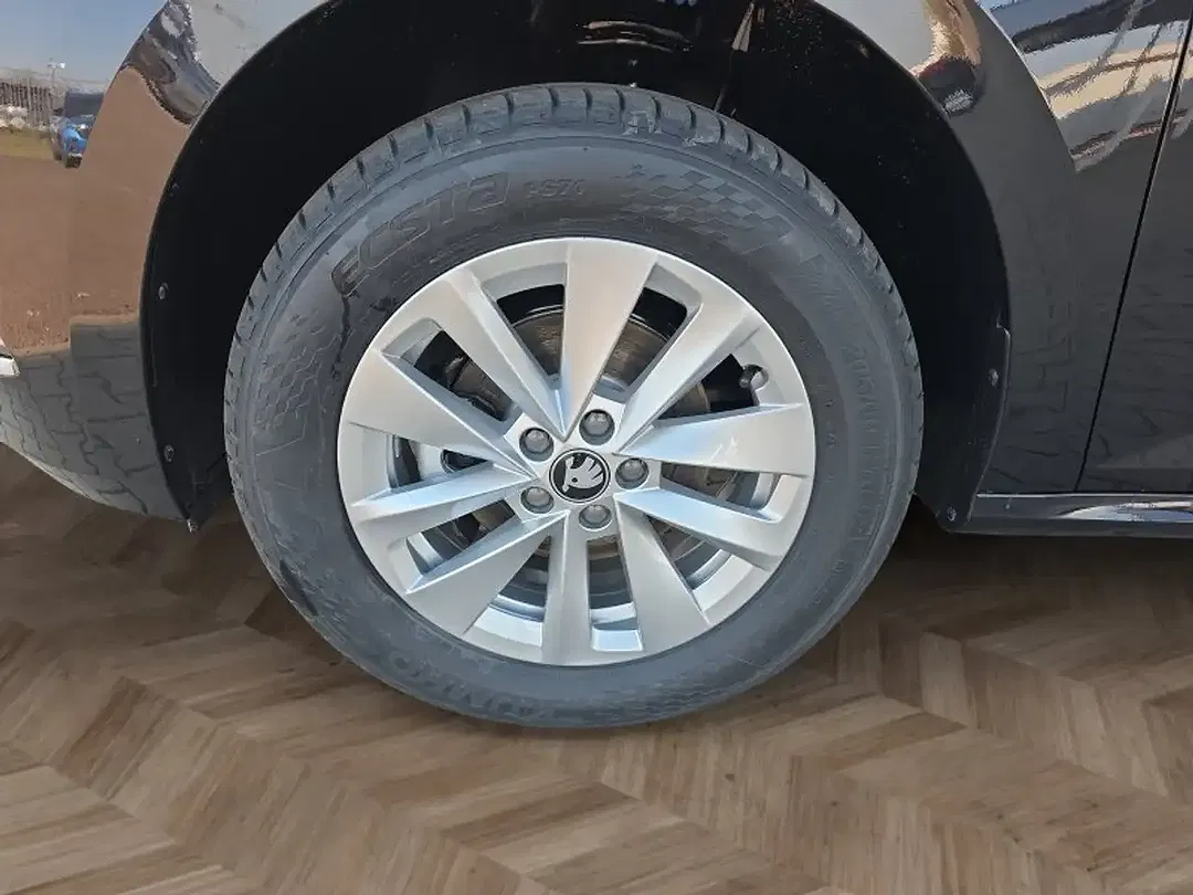 Skoda Kamiq - Thumbnail 16