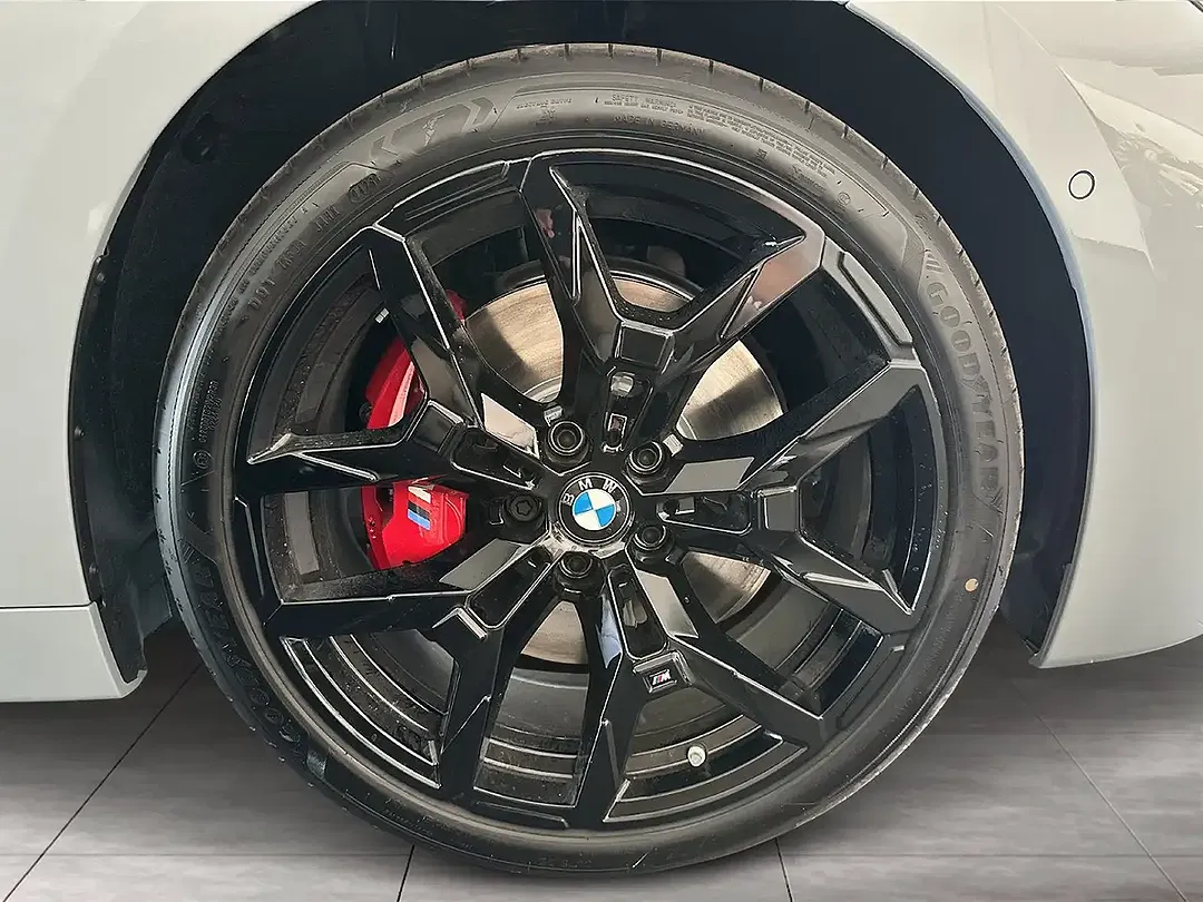 BMW 240 - Thumbnail 6