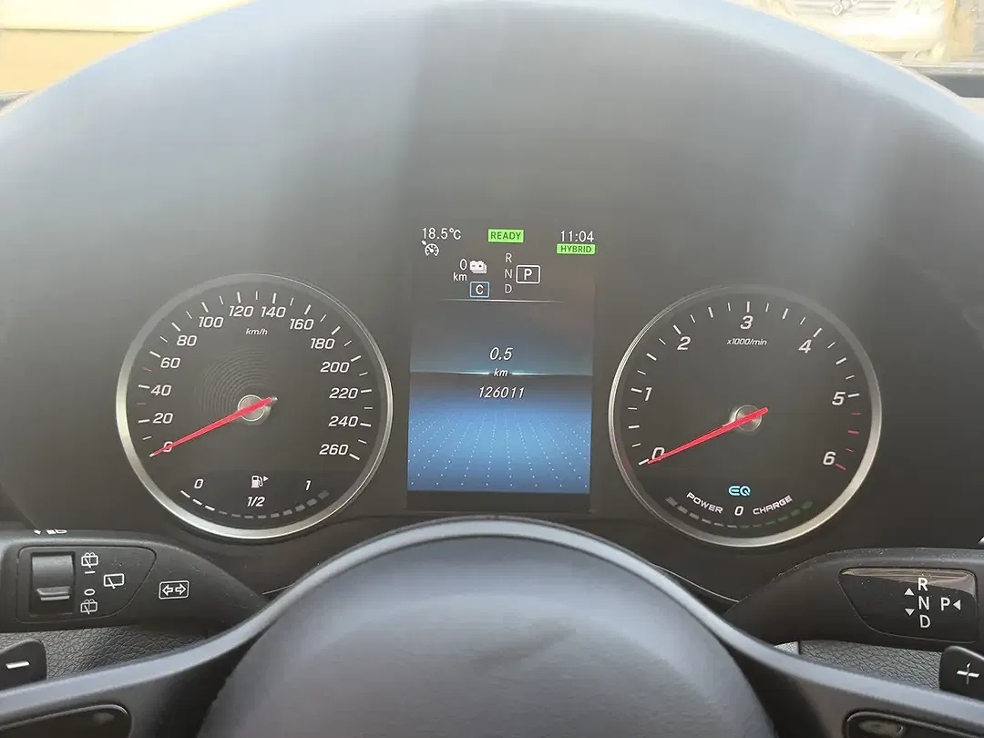 Mercedes-Benz C 300 - foto 8