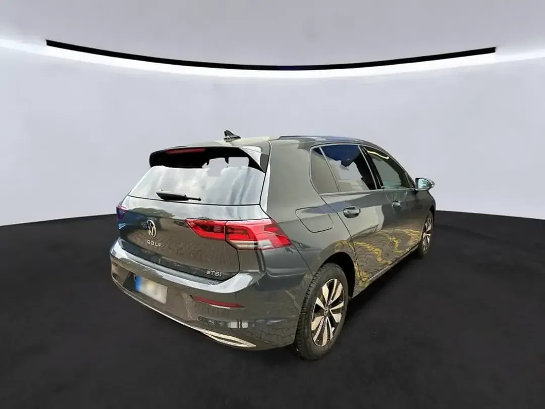 Volkswagen Golf - Thumbnail 5