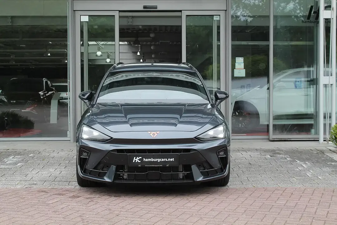 CUPRA Leon - Thumbnail 2