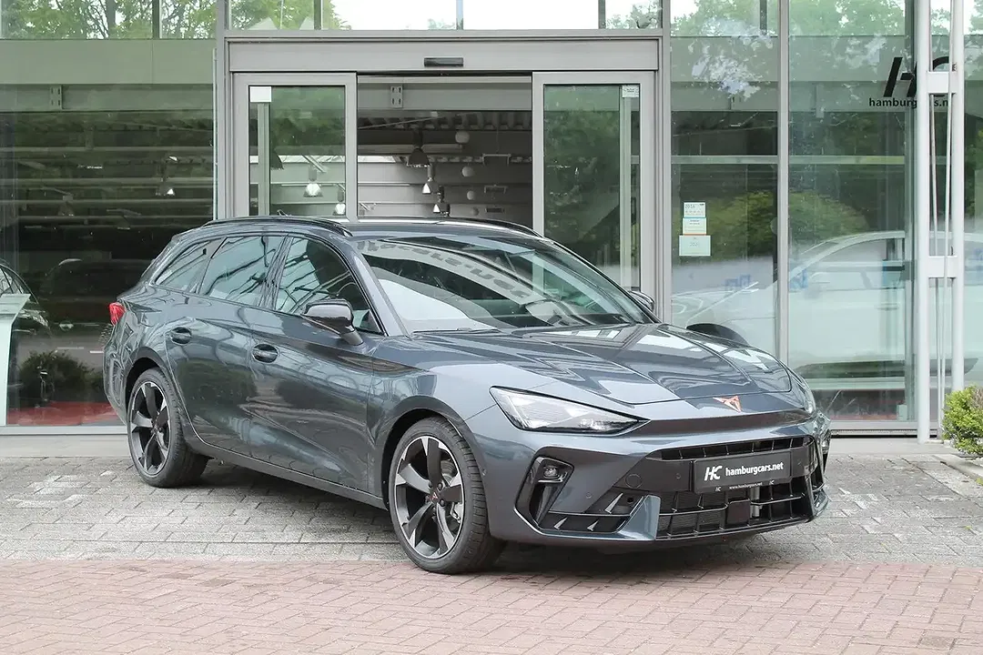 CUPRA Leon - Thumbnail 3