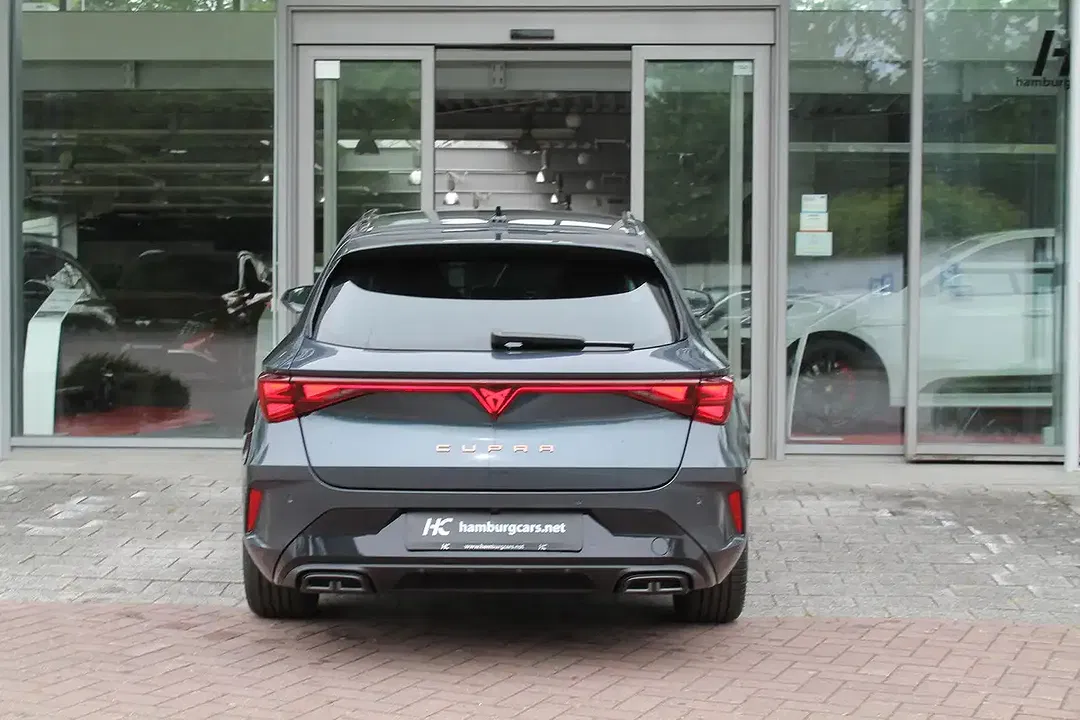 CUPRA Leon - Thumbnail 6