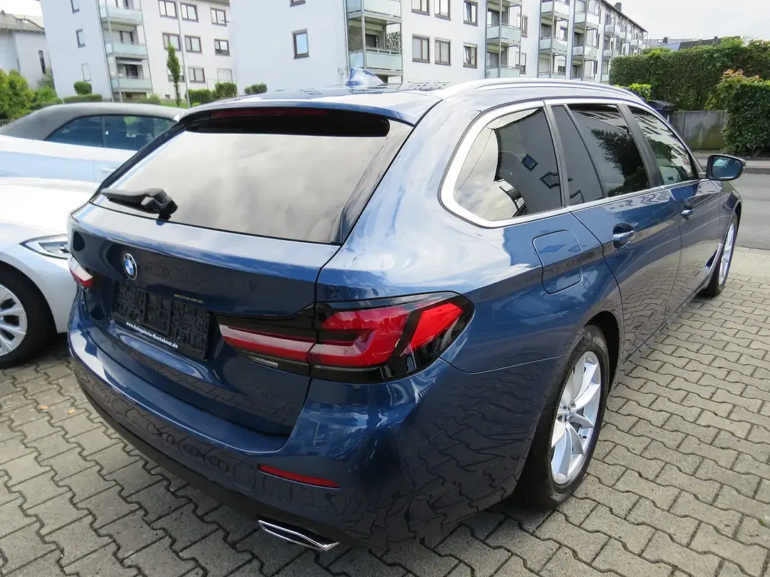 BMW 520 - Thumbnail 6