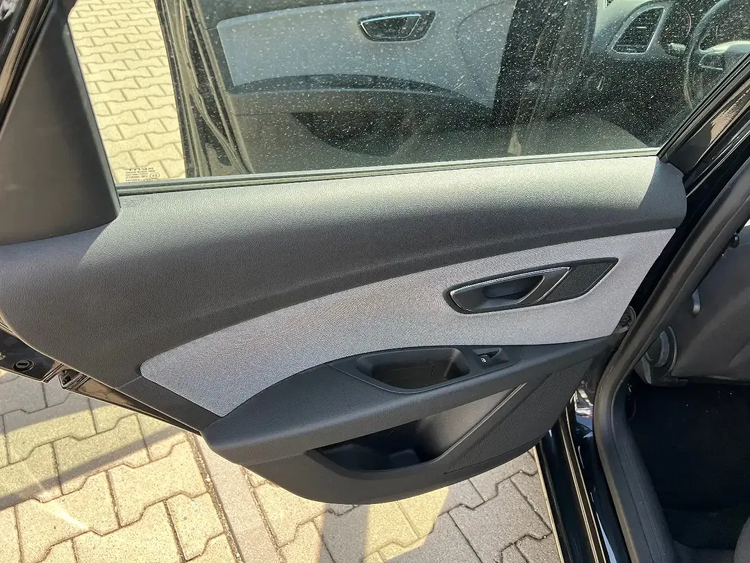 SEAT Leon - Thumbnail 11