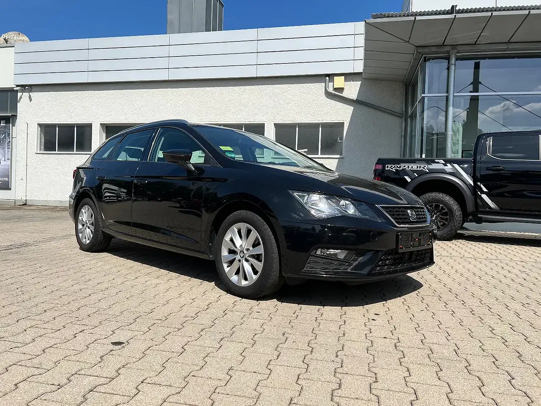 SEAT Leon - Thumbnail 5