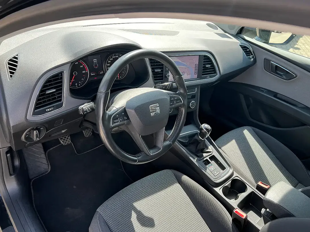 SEAT Leon - Thumbnail 9