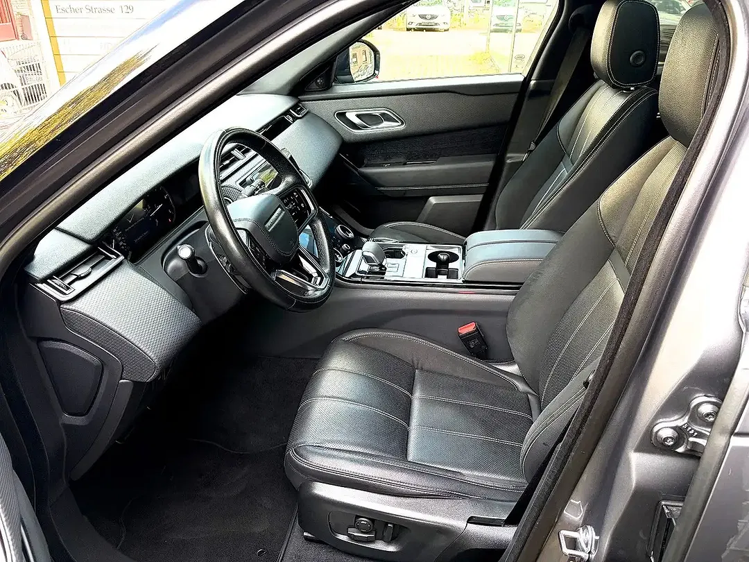 Land Rover Range Rover Velar - Thumbnail 15