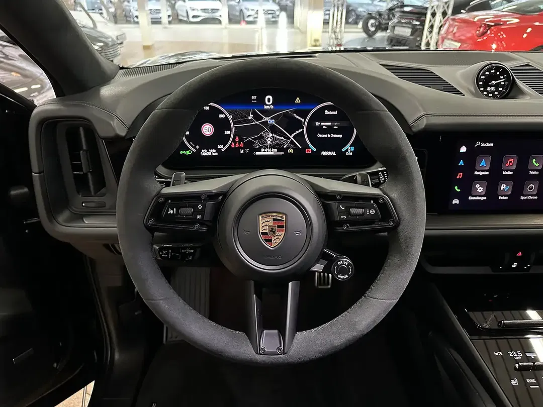 Porsche Cayenne - Thumbnail 8