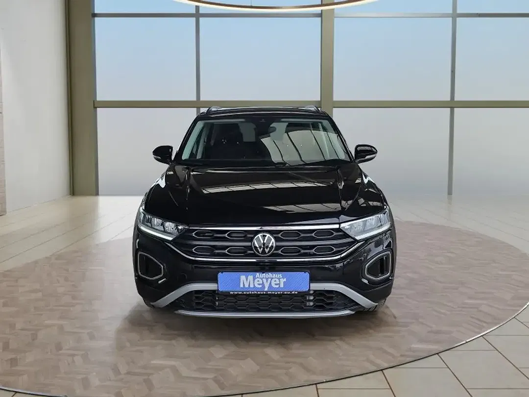 Volkswagen T-Roc - Thumbnail 8