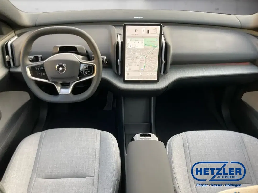 Volvo EX30 - Thumbnail 11