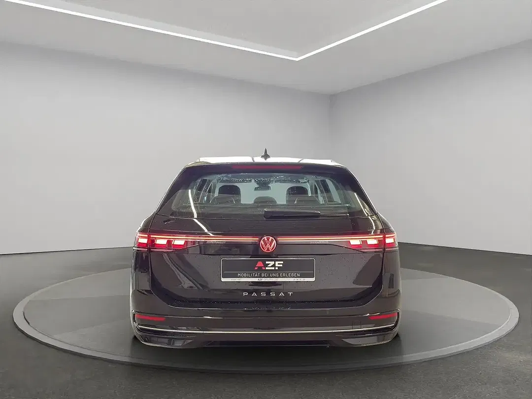 Volkswagen Passat Variant - Thumbnail 6