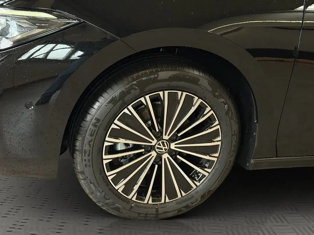 Volkswagen Passat Variant - Thumbnail 7