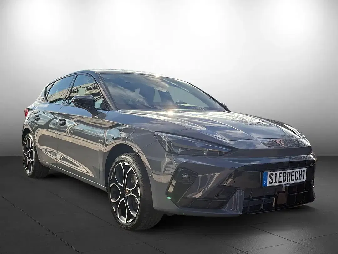 CUPRA Leon - Thumbnail 2