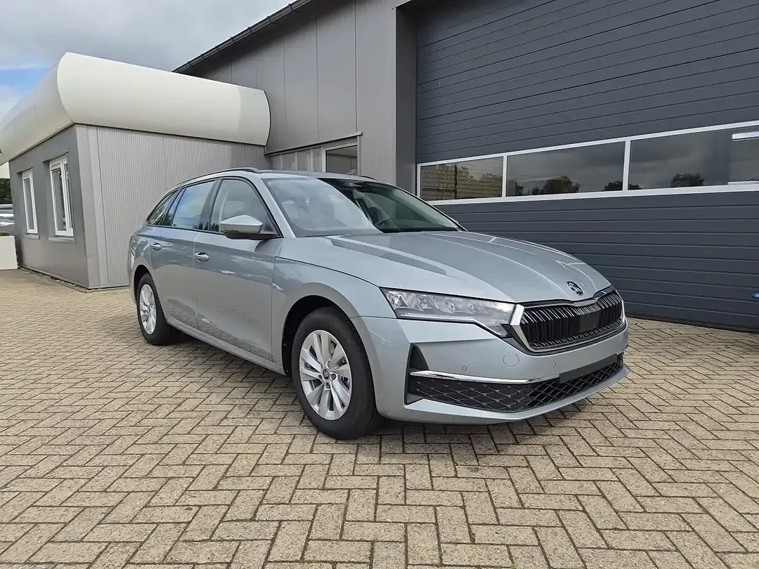 Skoda Octavia - Thumbnail 6