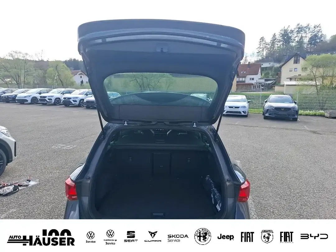 CUPRA Leon - Thumbnail 4