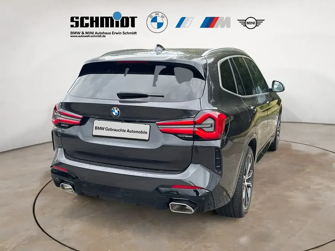 BMW X3 - Thumbnail 6