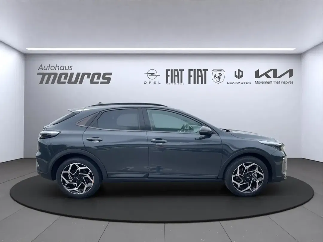 Kia XCeed - Thumbnail 5