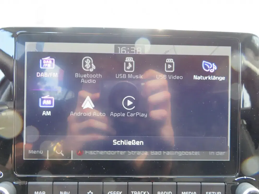 Kia Stonic - Thumbnail 8