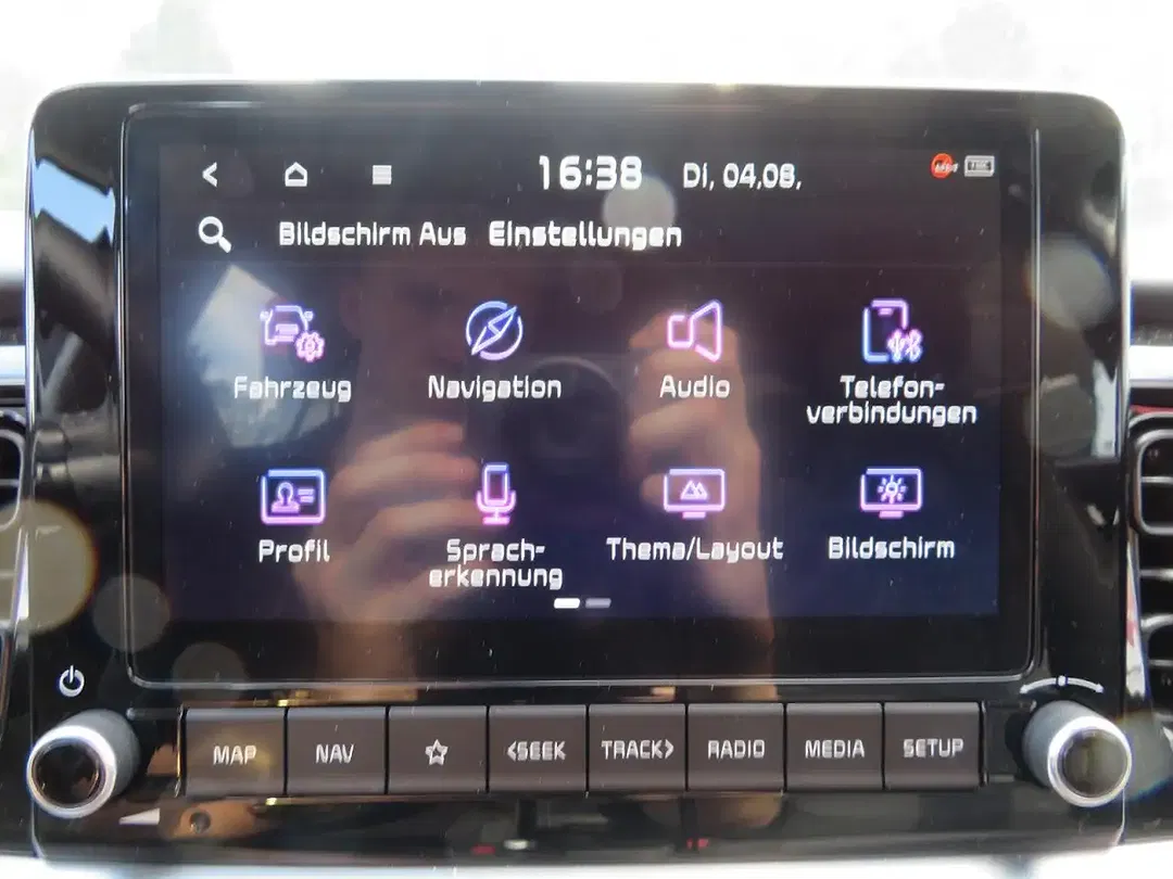 Kia Stonic - Thumbnail 9