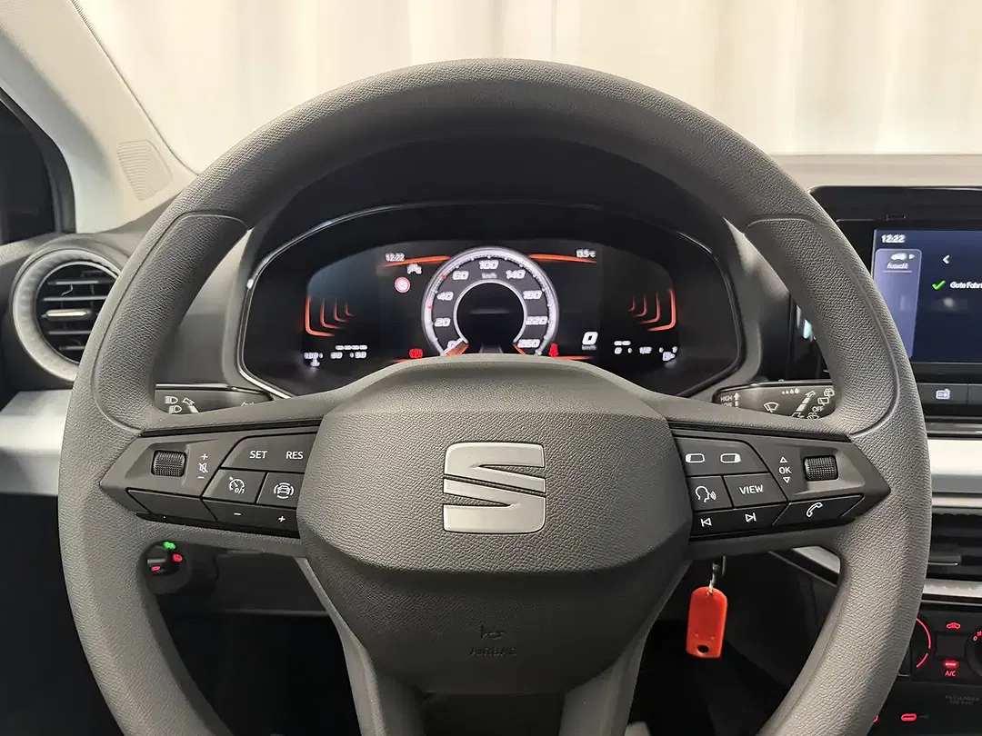 SEAT Ibiza - Thumbnail 14
