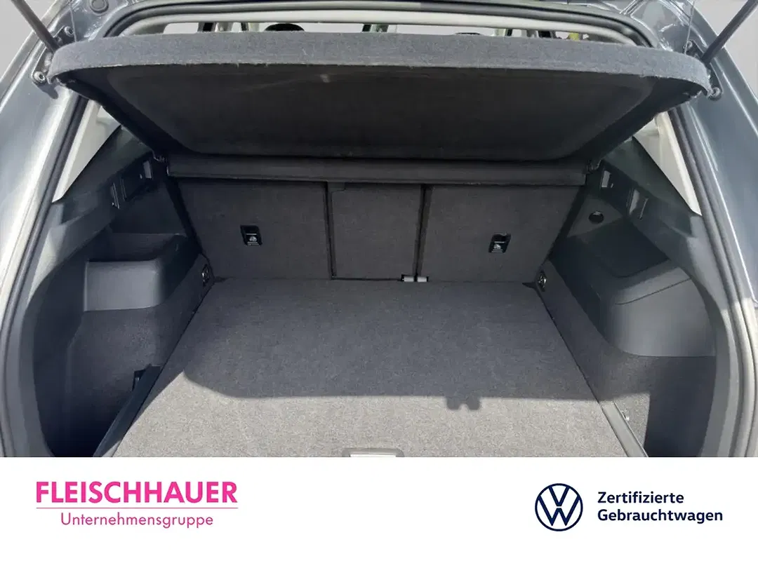 Volkswagen Tiguan - Thumbnail 14