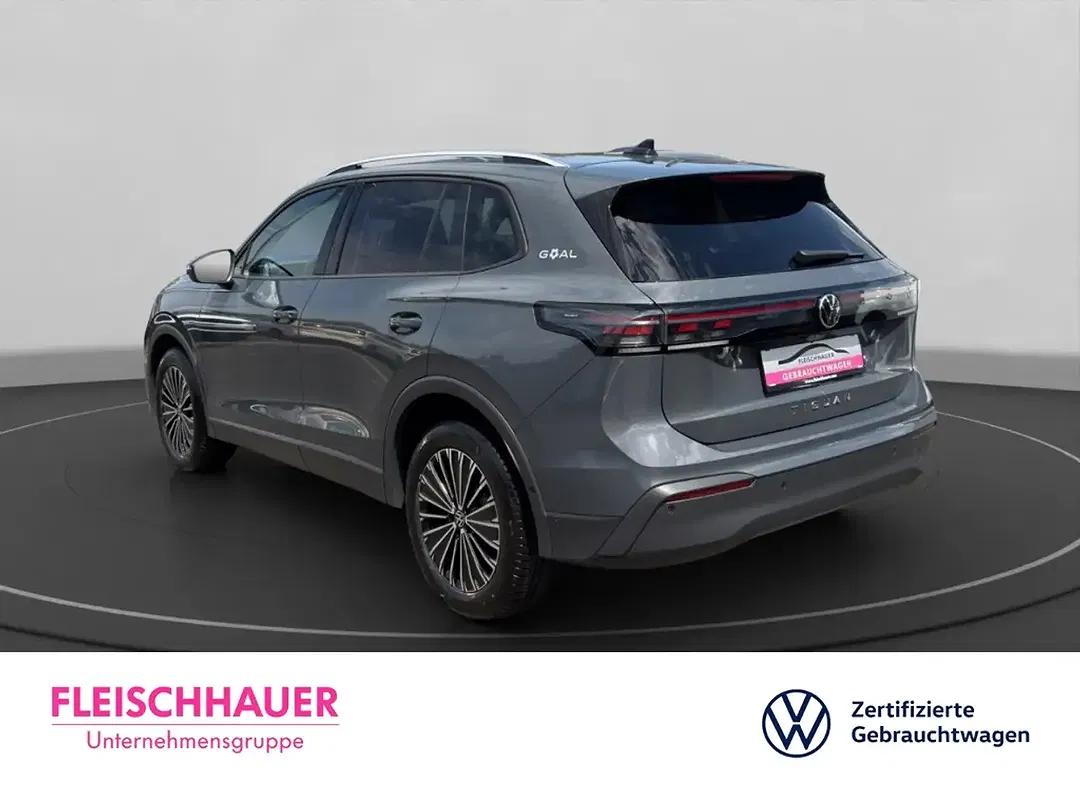 Volkswagen Tiguan - Thumbnail 4