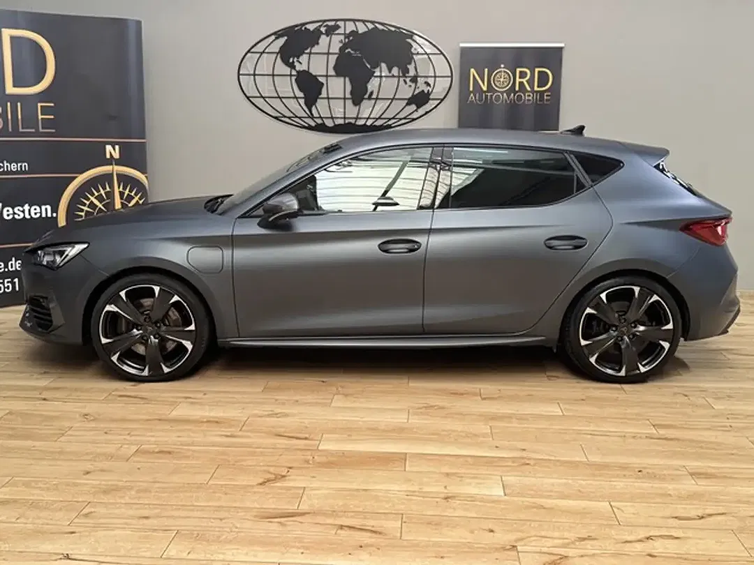 CUPRA Leon - Thumbnail 2