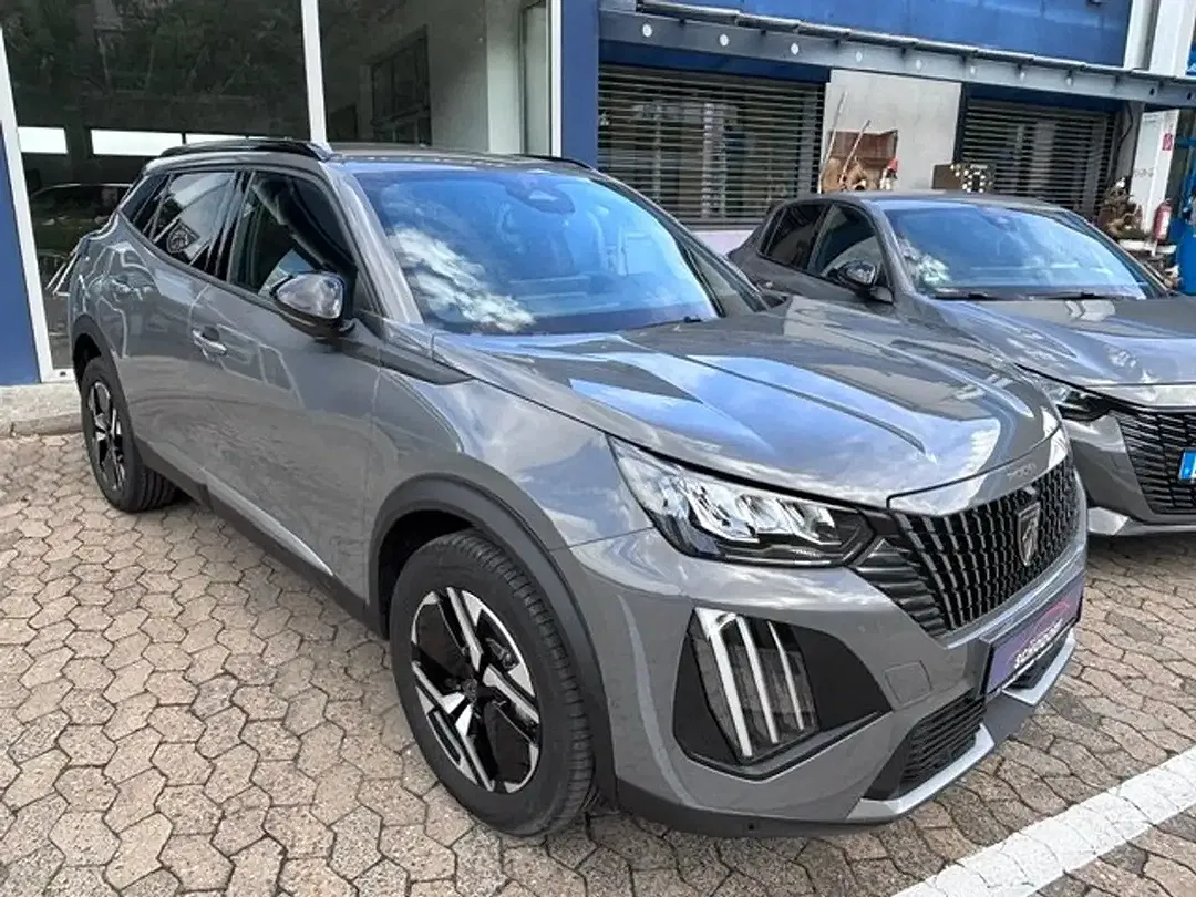 Peugeot 2008 - Thumbnail 4