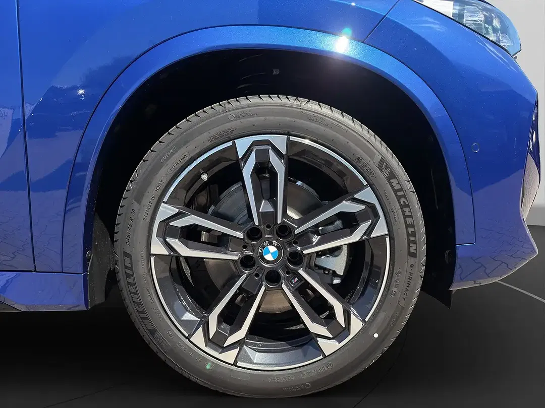 BMW X1 - Thumbnail 12