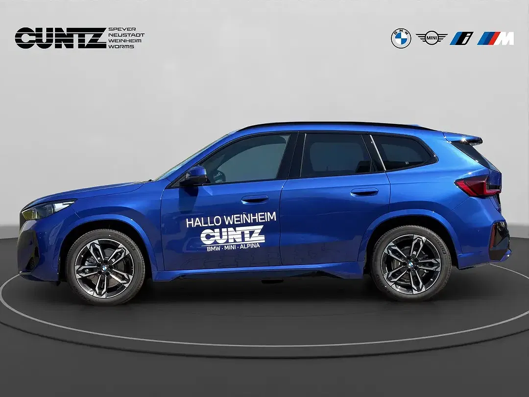 BMW X1 - Thumbnail 8