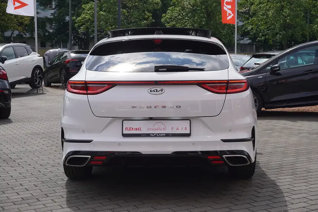 Kia ProCeed / pro_cee'd - Thumbnail 4