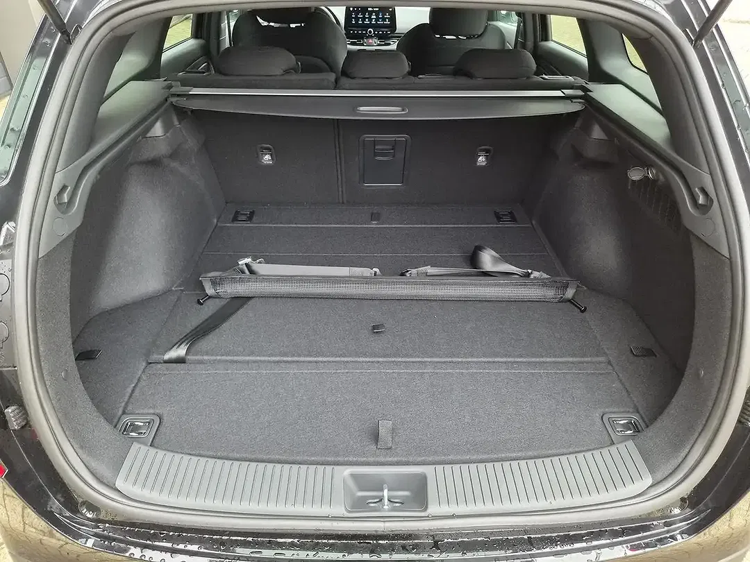 Hyundai i30 - Thumbnail 8