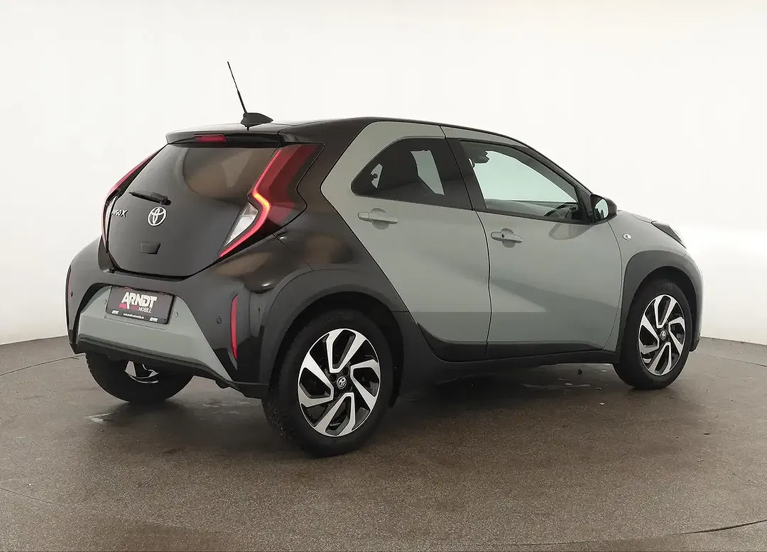 Toyota Aygo X - Thumbnail 5