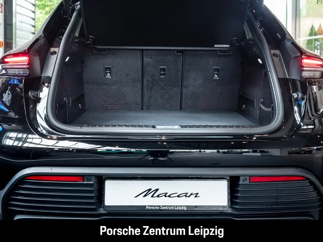 Porsche Macan - Thumbnail 12