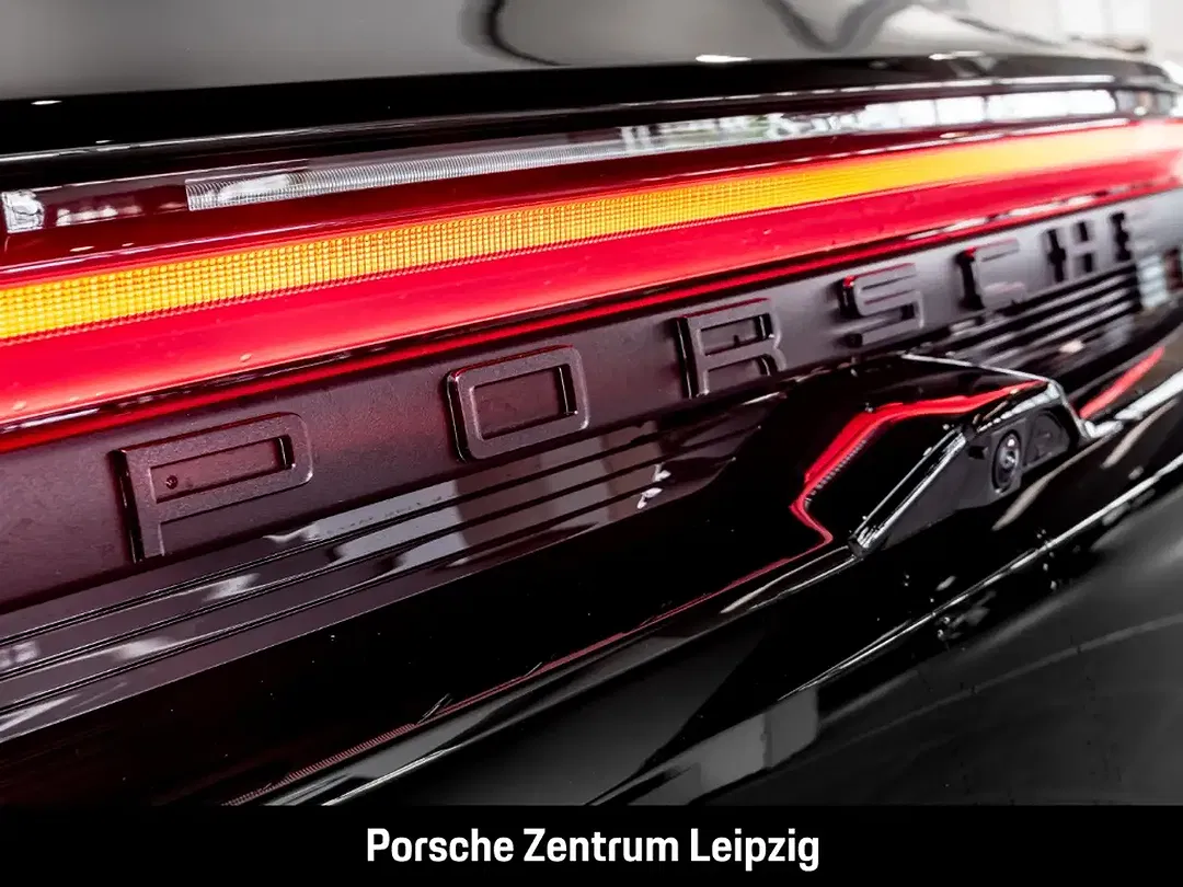 Porsche Macan - Thumbnail 14
