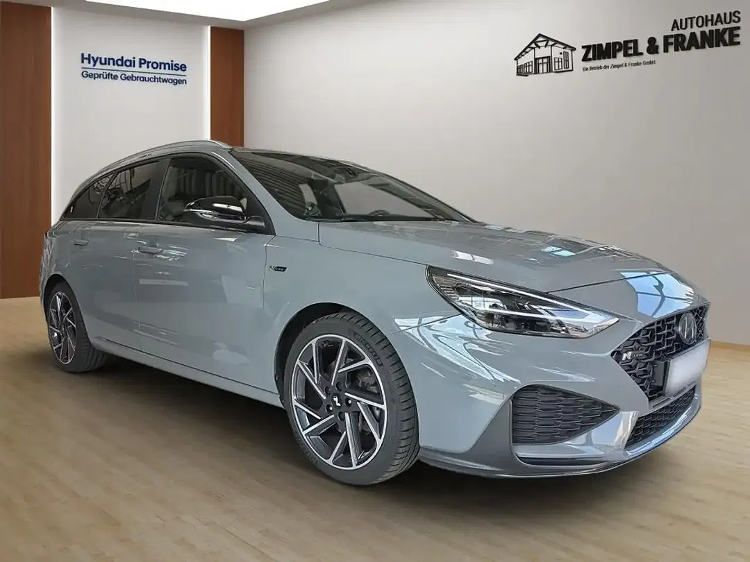 Hyundai i30 - Thumbnail 2